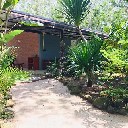 Baansuan Suksangob Farm Stay Trang Exterior photo